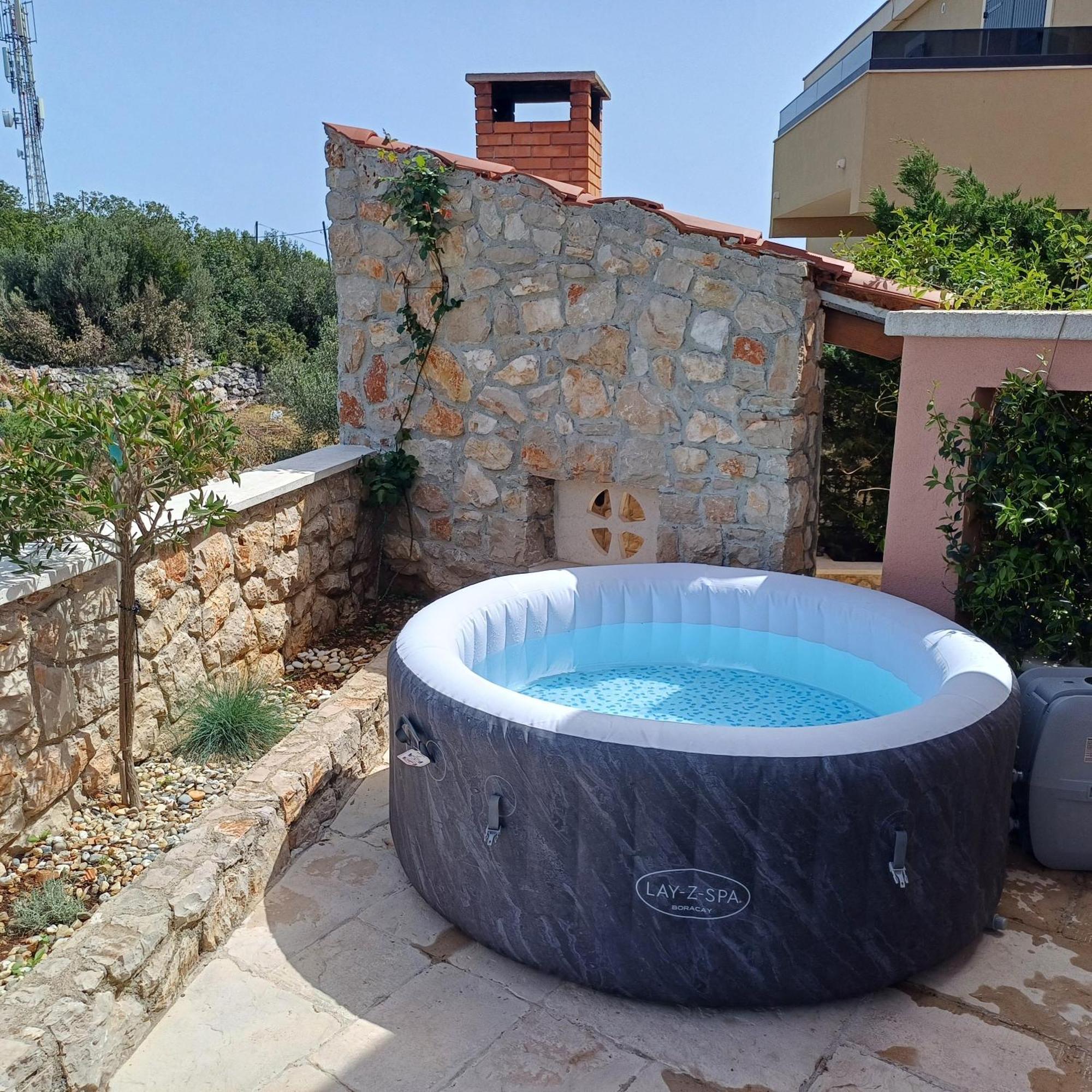 Lovro Luxury Apartment With Jacuzzi And Terrace Sea View Sali Exterior photo